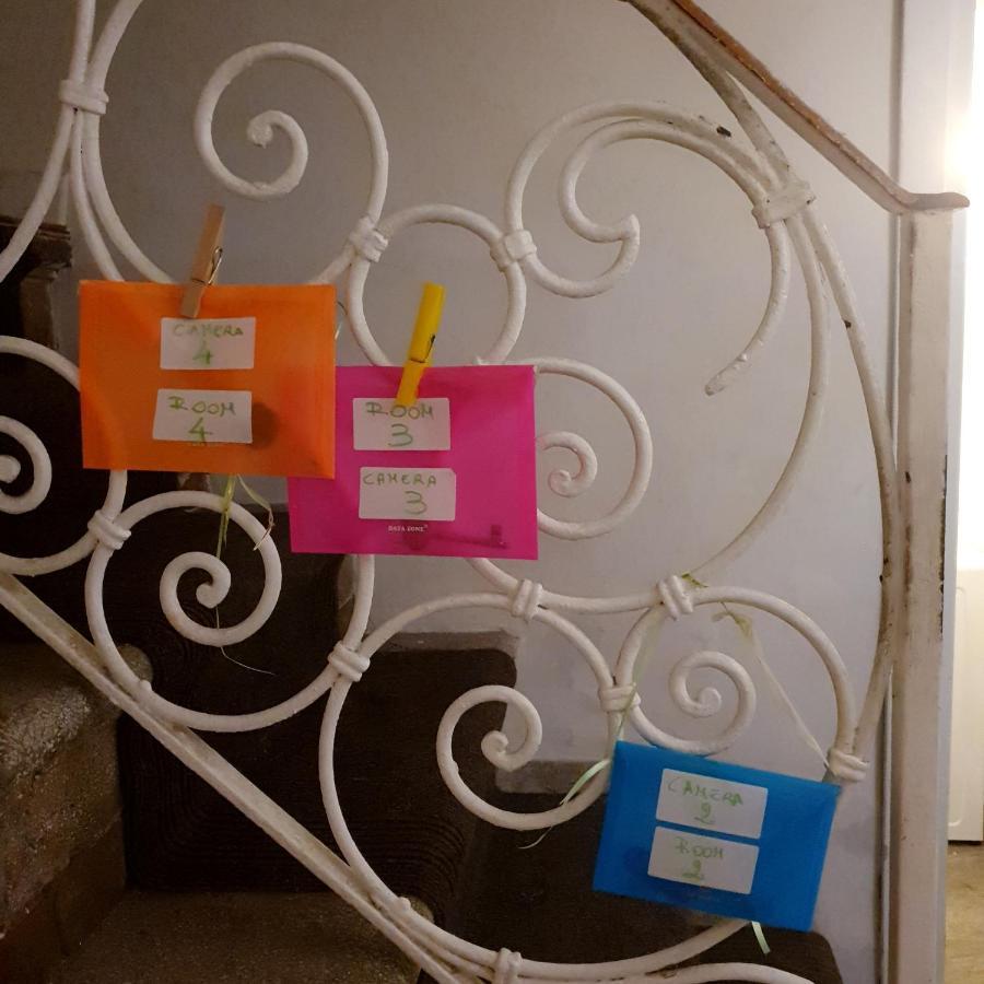Central Lovely Typical Rooms Rialto البندقية المظهر الخارجي الصورة